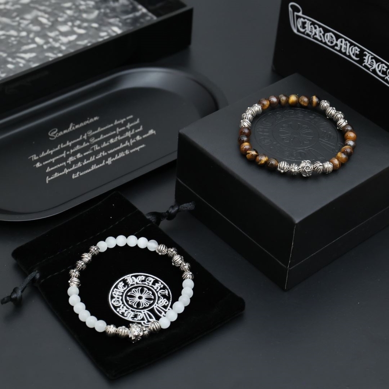 Ch**me He**ts bracelets